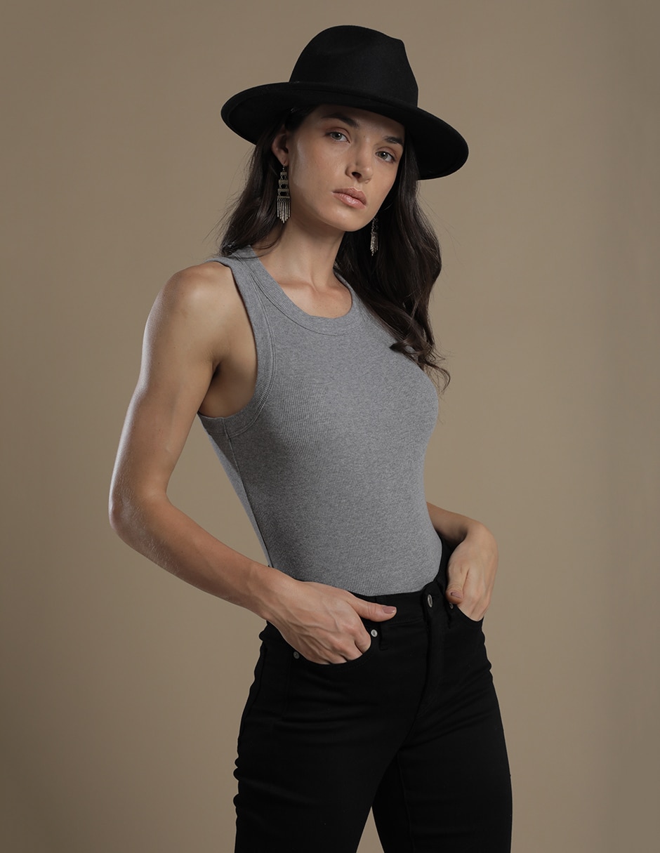 Playera cuello redondo mujer 5