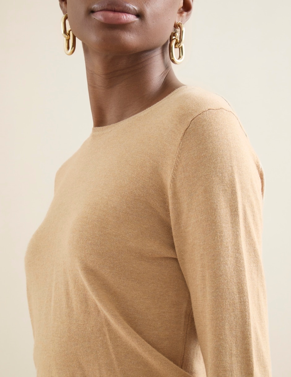 Suéter cuello redondo para mujer 3