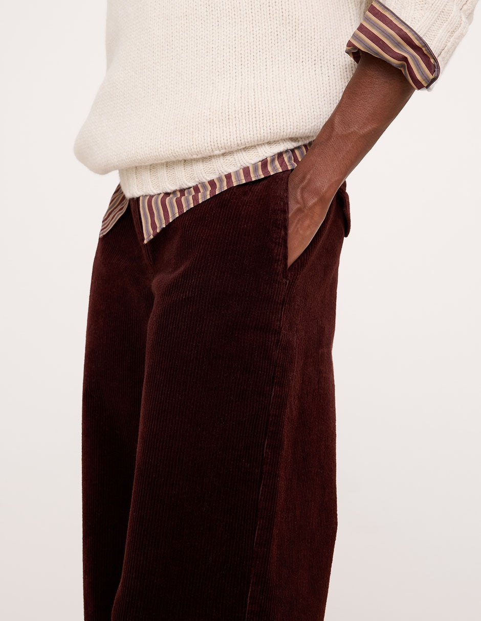 Pantalón amplio para mujer 3
