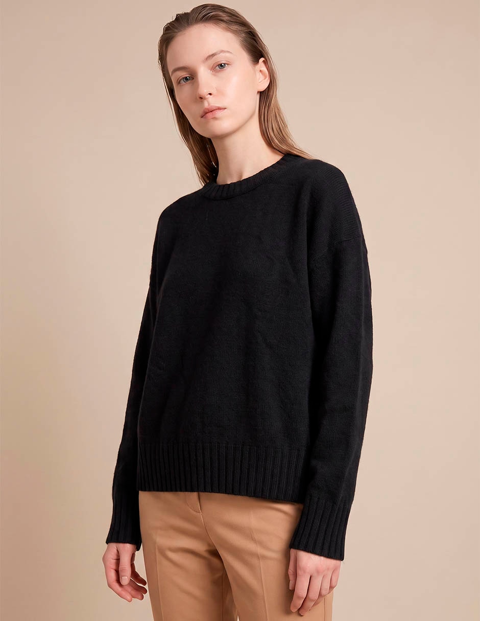 Suéter cuello redondo para mujer 4